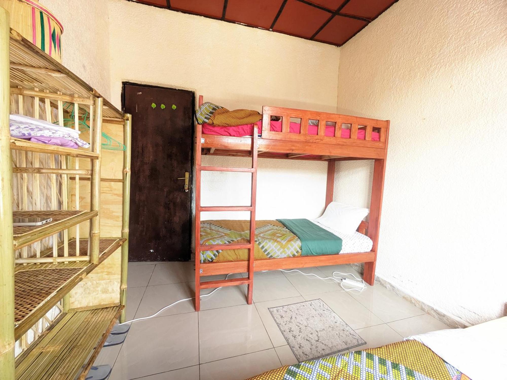 Randa'S House I Homestay Ruhengeri Esterno foto